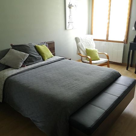 Appartement Meuble Tout Confort Scionzier Exterior photo