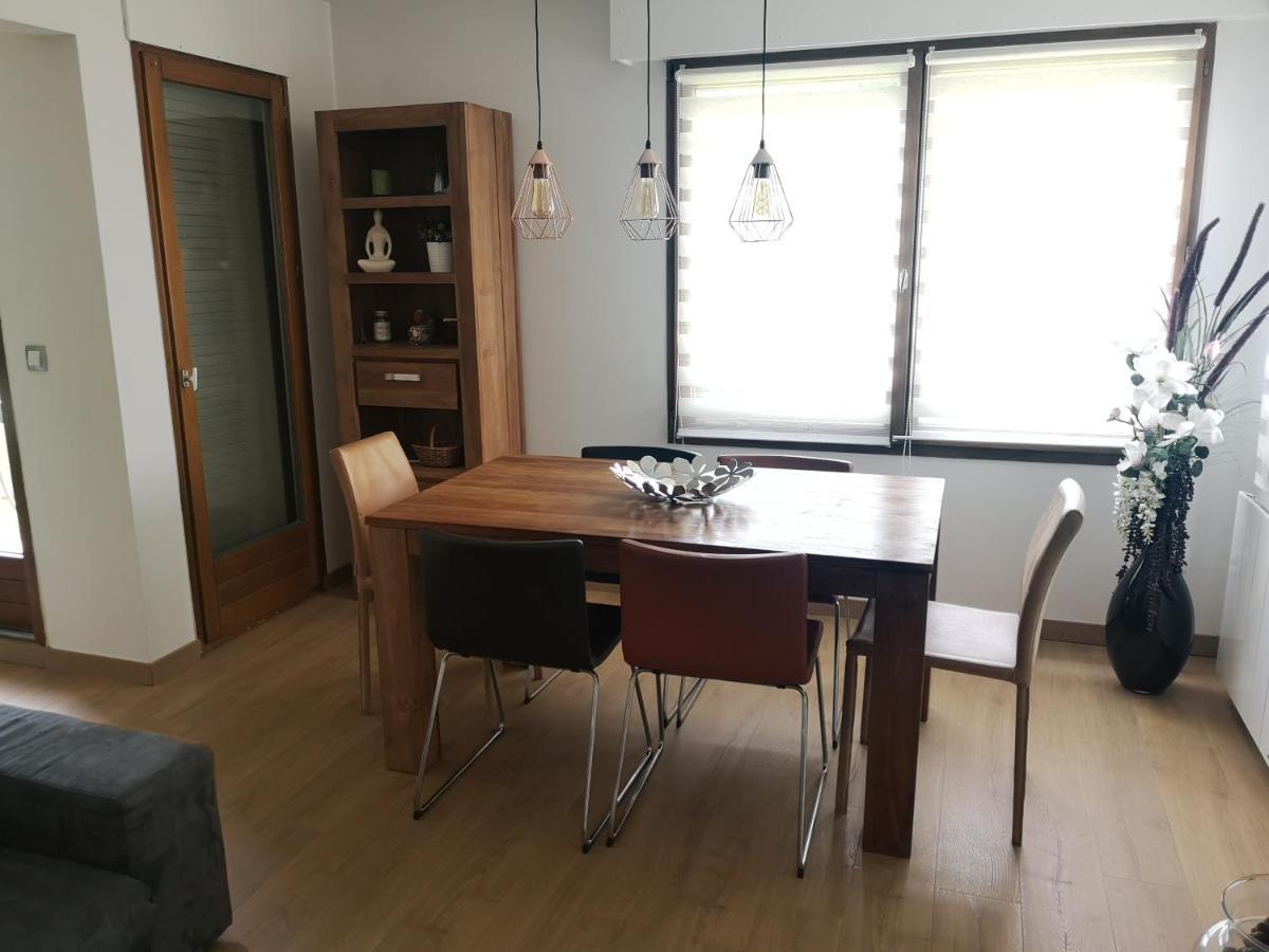 Appartement Meuble Tout Confort Scionzier Exterior photo
